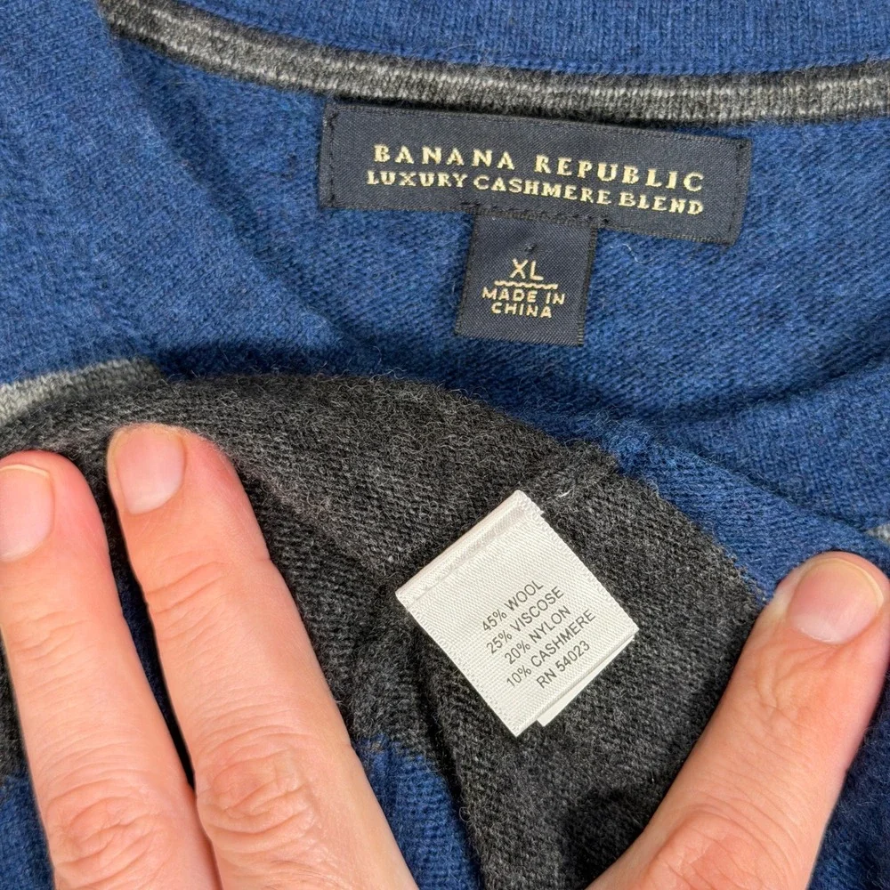 Banana Republic Striped Crewneck Sweater Mens XL Blue Grey Cashmere Blend